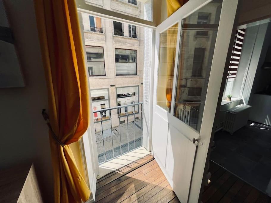 ורדון-סור-מוס Le Cocon De Sasha - Hyper Centre - Full Climatisation - Proche Gare - 1 Chambre - Canape Convertible - Gere Par Presta-Zen'Services מראה חיצוני תמונה